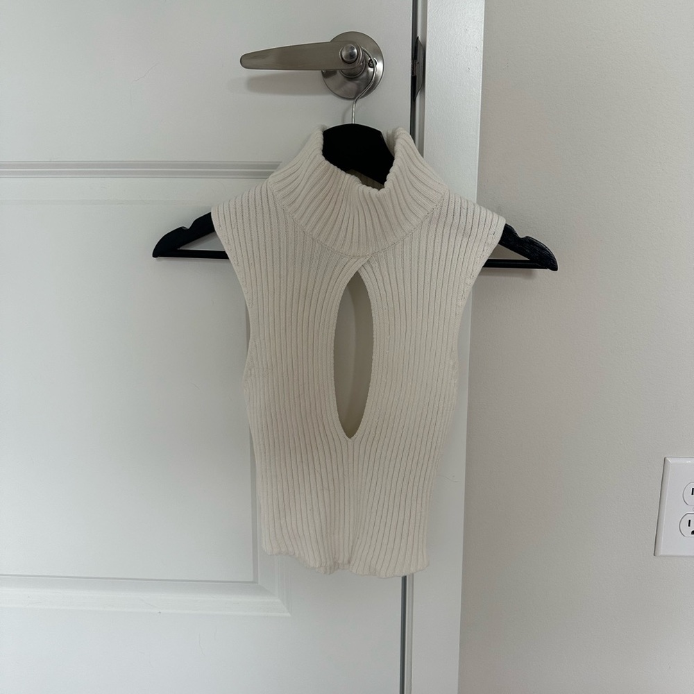 Danielle Guizio Ribbed Cut Out Turtleneck